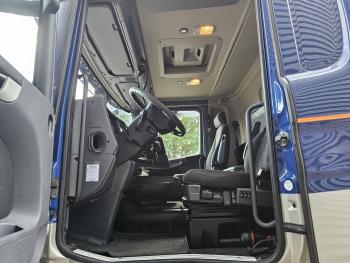 R440 8x2*6 / FASSI 90 t/m CRANE / KRAN